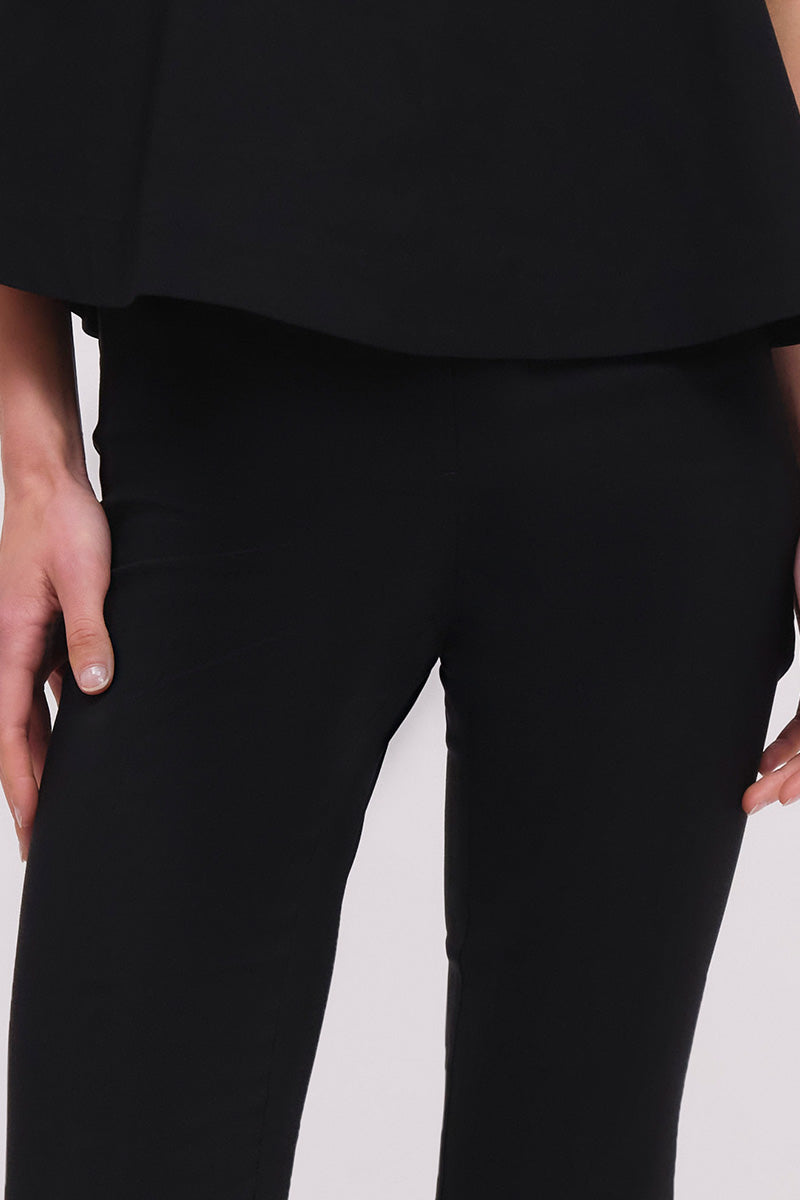 Lulu Stretch Capri Pant